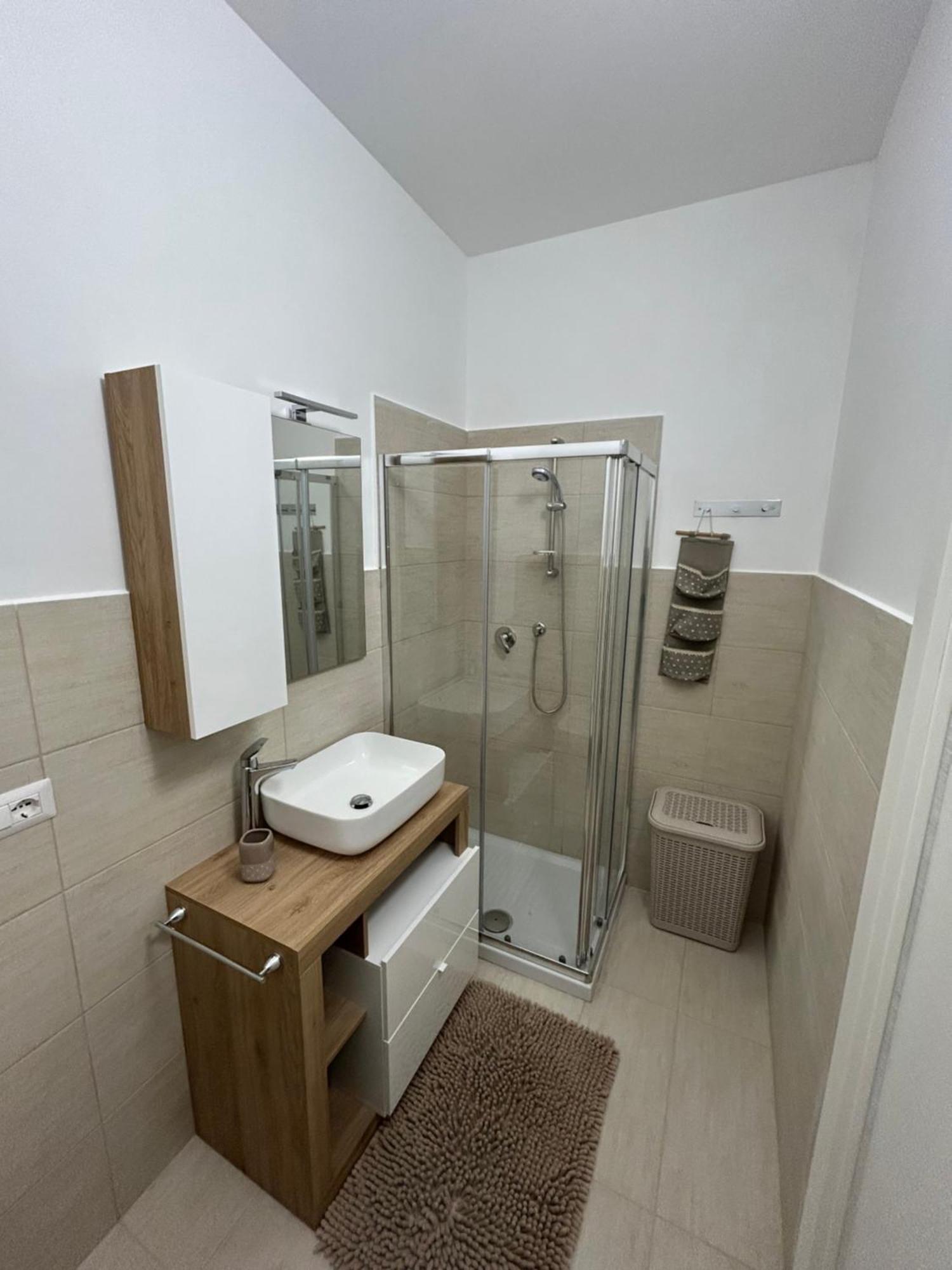 Fly & Stay Apartments Fiumicino Exterior foto